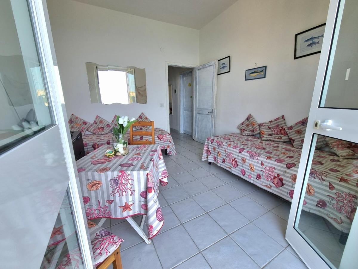 Appartamenti La Terrazza Sulle Ghiaie - Goelba Portoferraio Szoba fotó